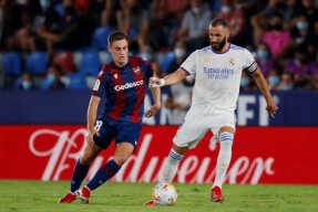 罗马发布备战花絮，窗口期防线松动，欧超杯任务艰巨，纪律约束更严格 -爱游戏登录入口