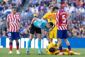 42孙颖莎击败王艺迪夺冠-爱游戏体育入口